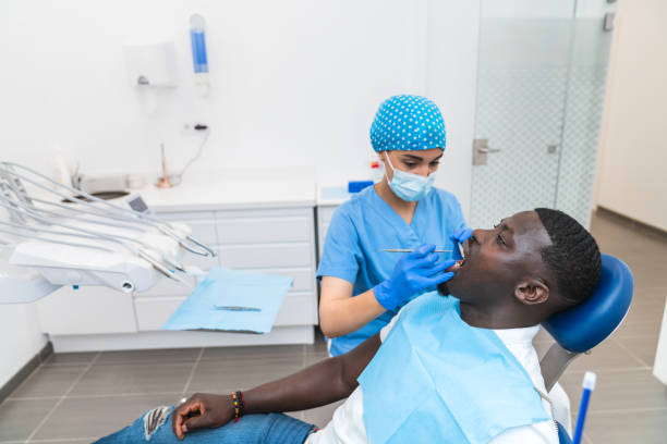 Best Emergency Tooth Extraction  in Dover, FL